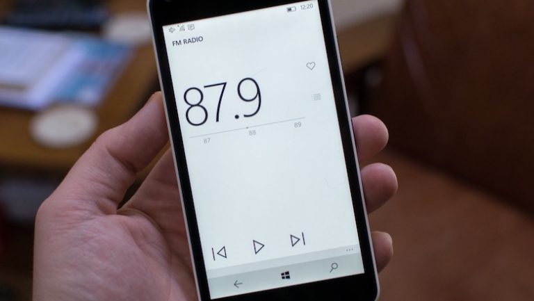 Microsoft retira app de FM do Windows 10