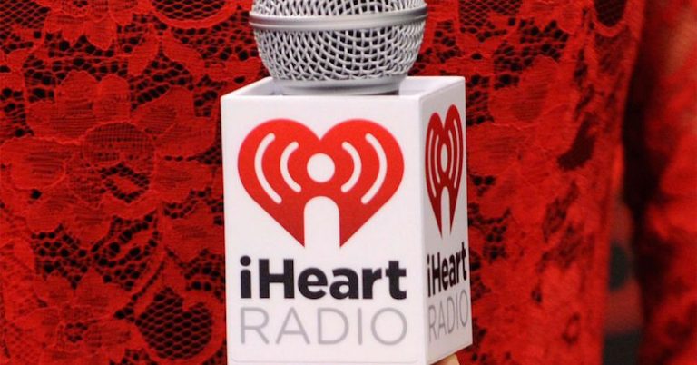 iHeartRadio está expandindo sua operação para o Canadá com 105 emissoras locais