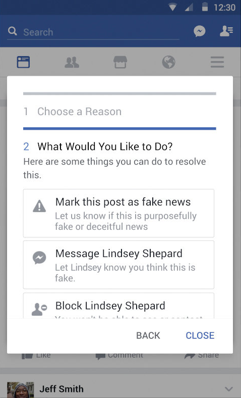 Recurso para bloqueio de notícias falsas no Facebook: "O que você gostaria de fazer? (a) Marcar este post como notícia falsa, (b) Enviar mensagem para o autor do post, (c) Bloquear o autor do post"