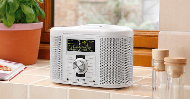 Metade da população jovem americana não tem um aparelho de rádio AM/FM em casa