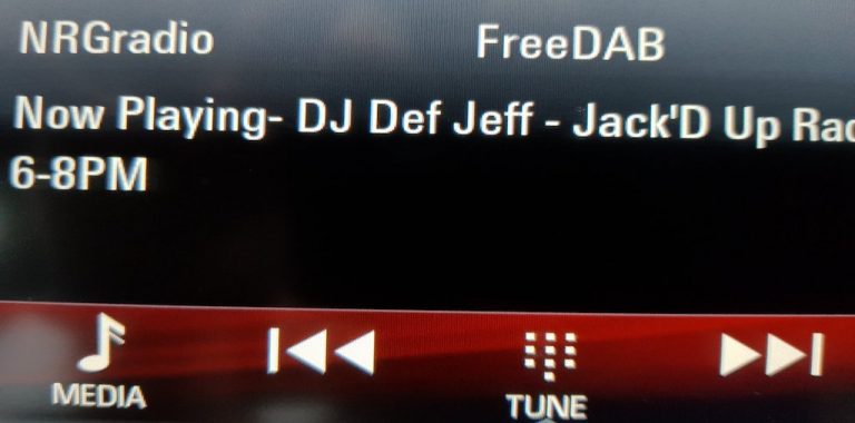 Rádio pirata transmite em DAB na Irlanda enquanto EUA sobe limite de multas para US$ 2 milhões